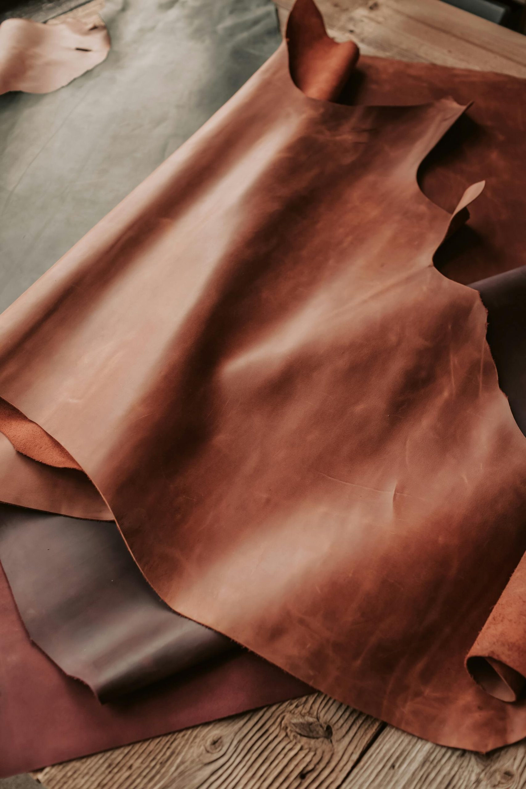 leather handcrafted goods in abruzzo