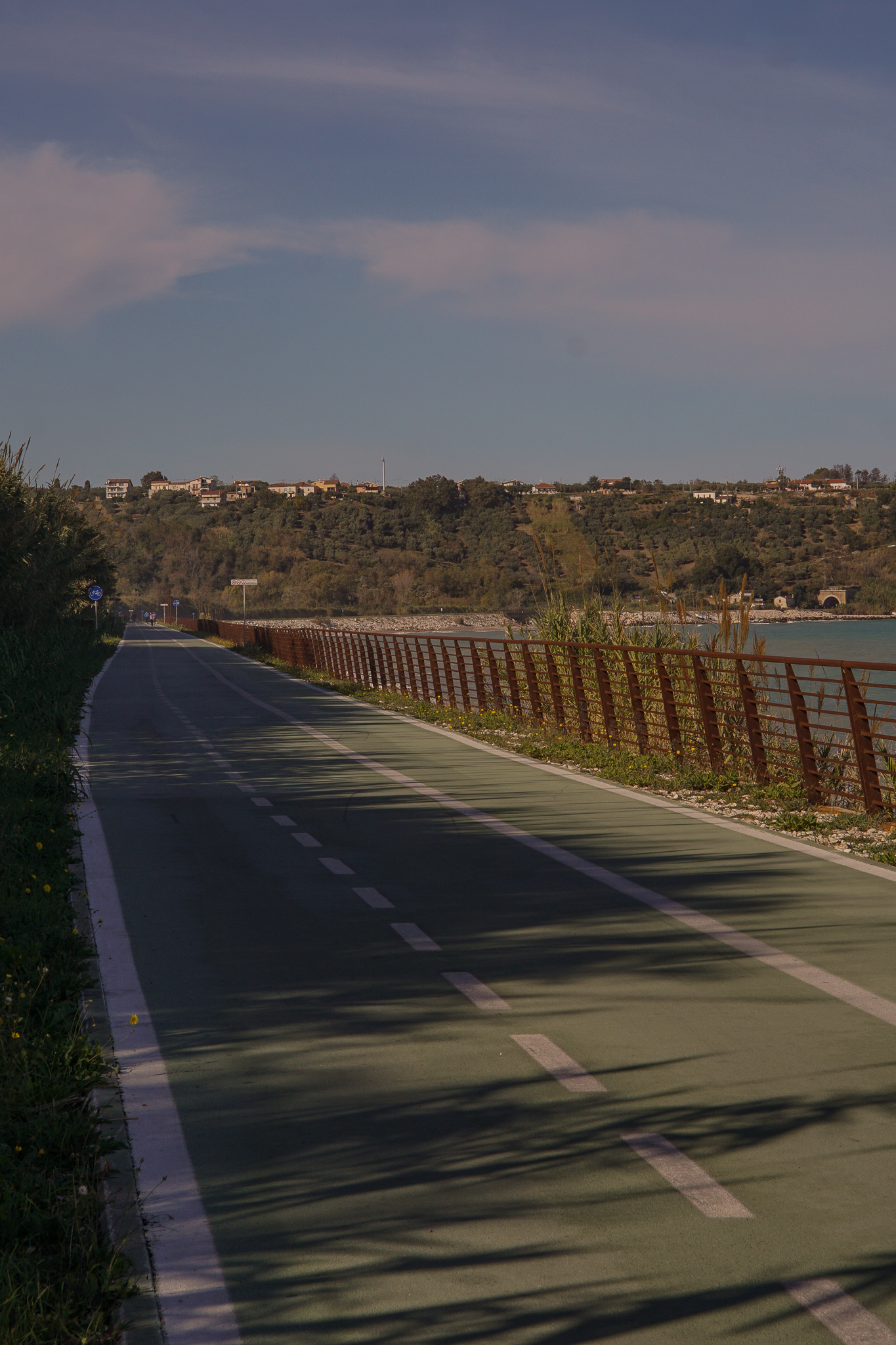 where to stay trabocchi coast abruzzo bike path